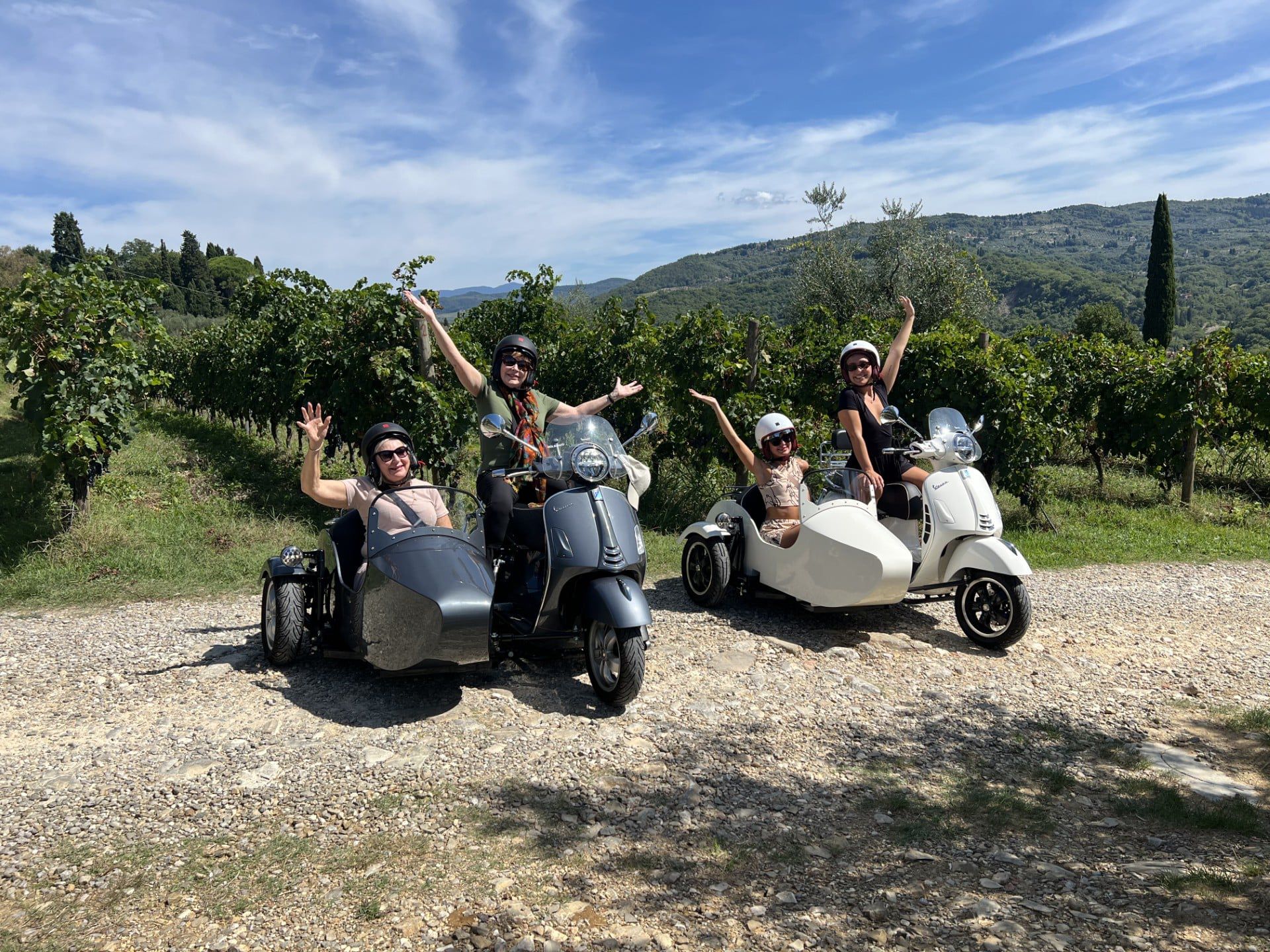 Tour in Vespa nei vigneti toscani